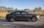 Volkswagen Passat 2.0 TDI Highline DSG - 8