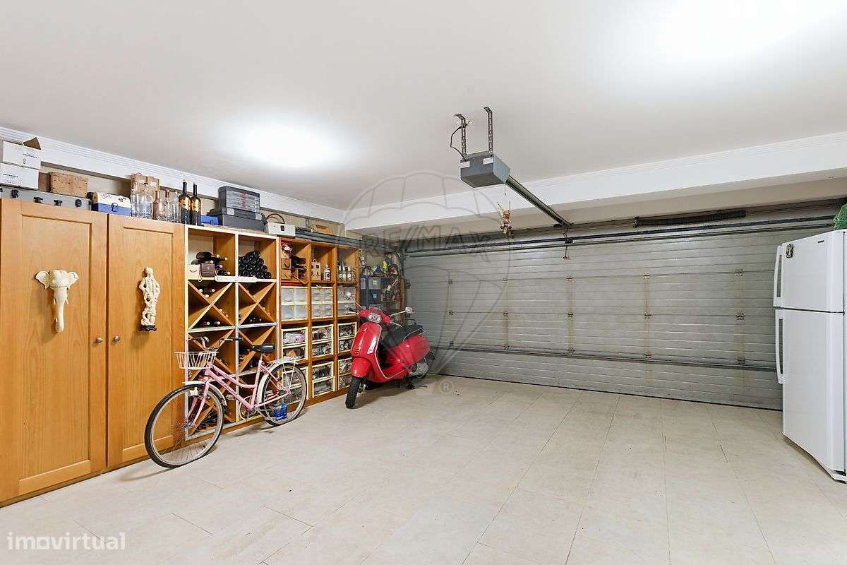 Moradia T4 para venda-15