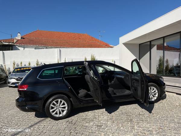 VW Passat Variant 1.6 TDI Confortline - 26