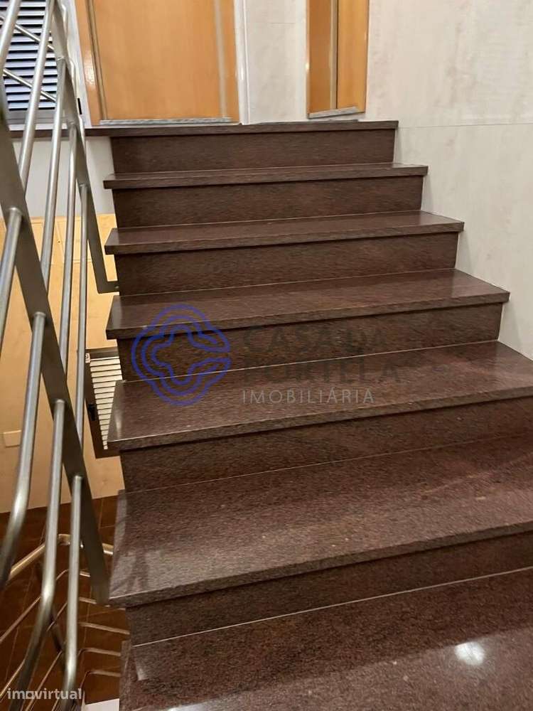 Praia apartamento T2 com garagem - Grande imagem: 3/60