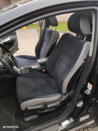 Honda Civic 1.8 Executive - 15