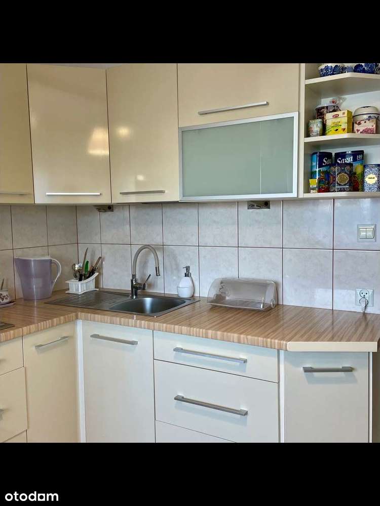 37 m² | Listopadowa | balkon | 2 piętro | parking – další