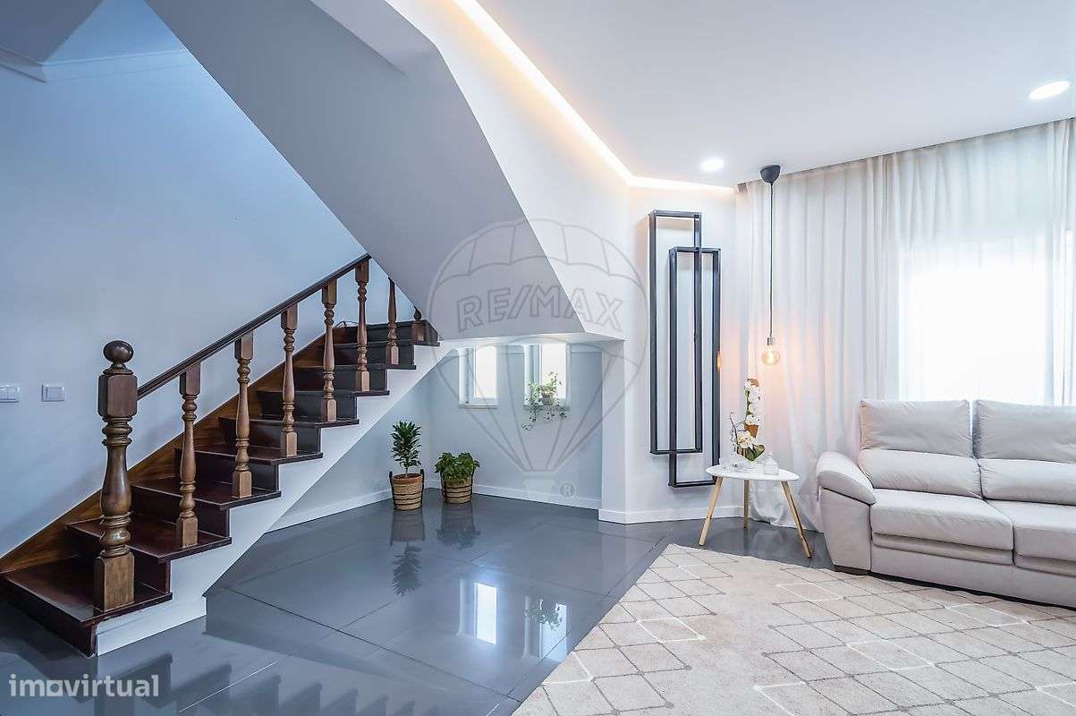 Moradia T4 para venda-11