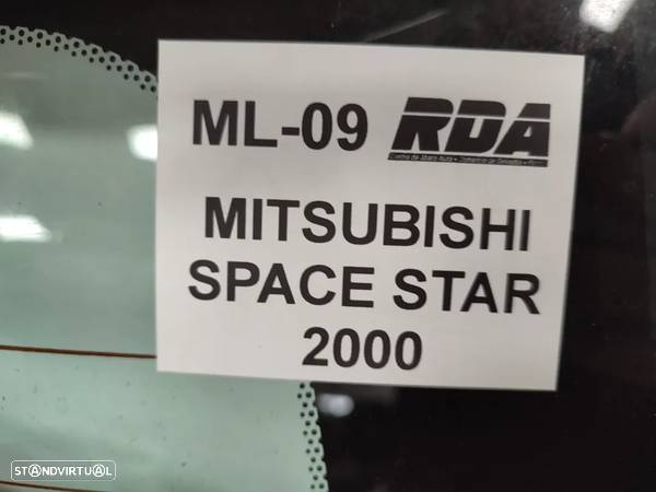ML09 Mala Mitsubishi Space Star De 2000 - 2