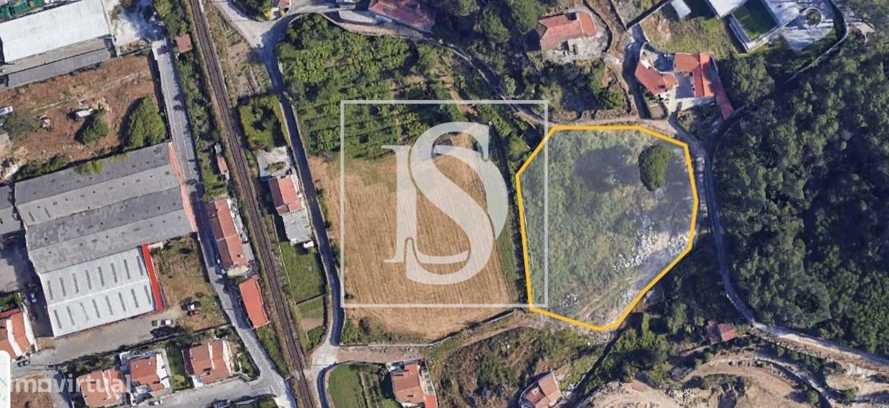 Terreno para Investimento na Areosa – Projecto para 8 Moradias com Pis-1