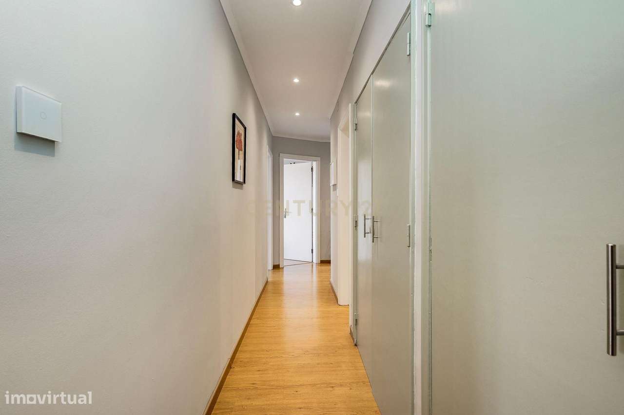 T2 em Tercena: Pronto a Habitar!-17