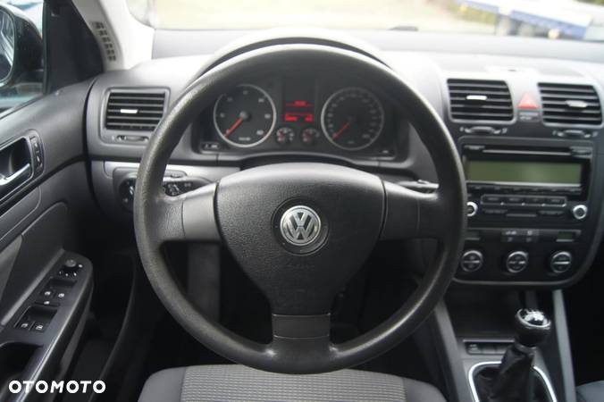 Volkswagen Golf V 1.9 TDI Comfortline - 16