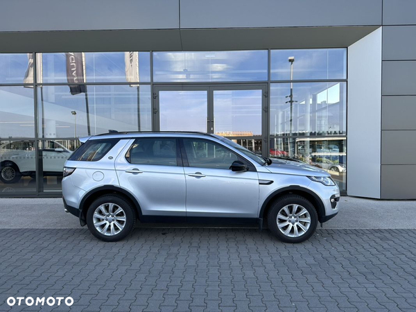 Land Rover Discovery Sport - 12