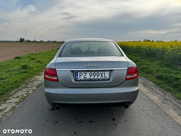 Audi A6 2.0T FSI - 3