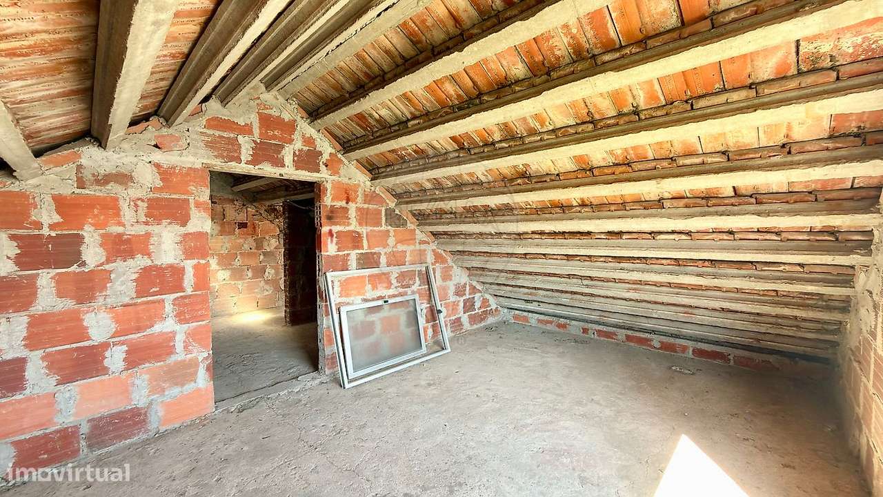 Moradia T2 para venda-35