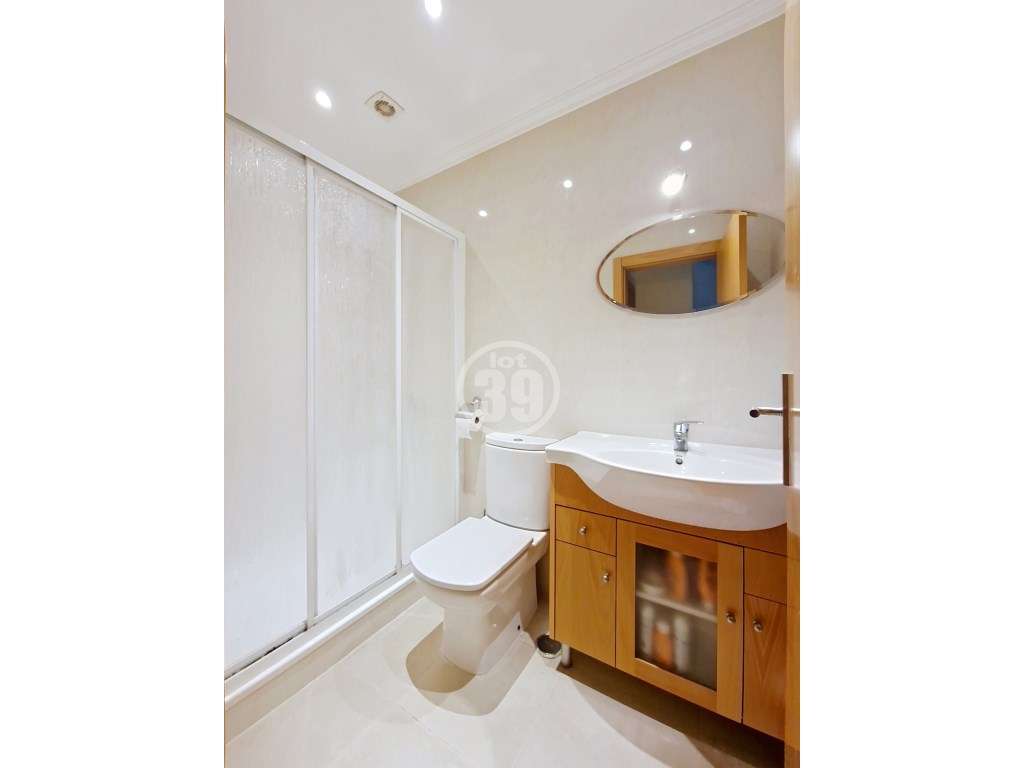 Bonita moradia em banda com 2 quartos, em condominio fechado com gr...-6