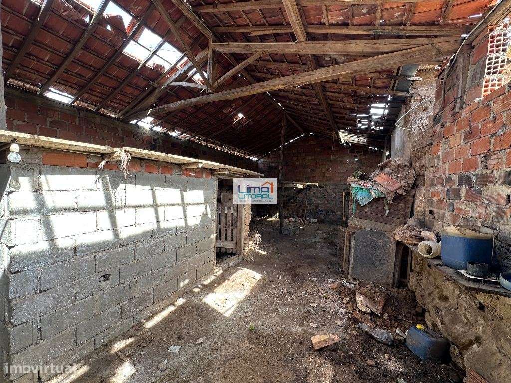 Moradia para reconstruir com terreno - Caldelas - Carangujeira-11