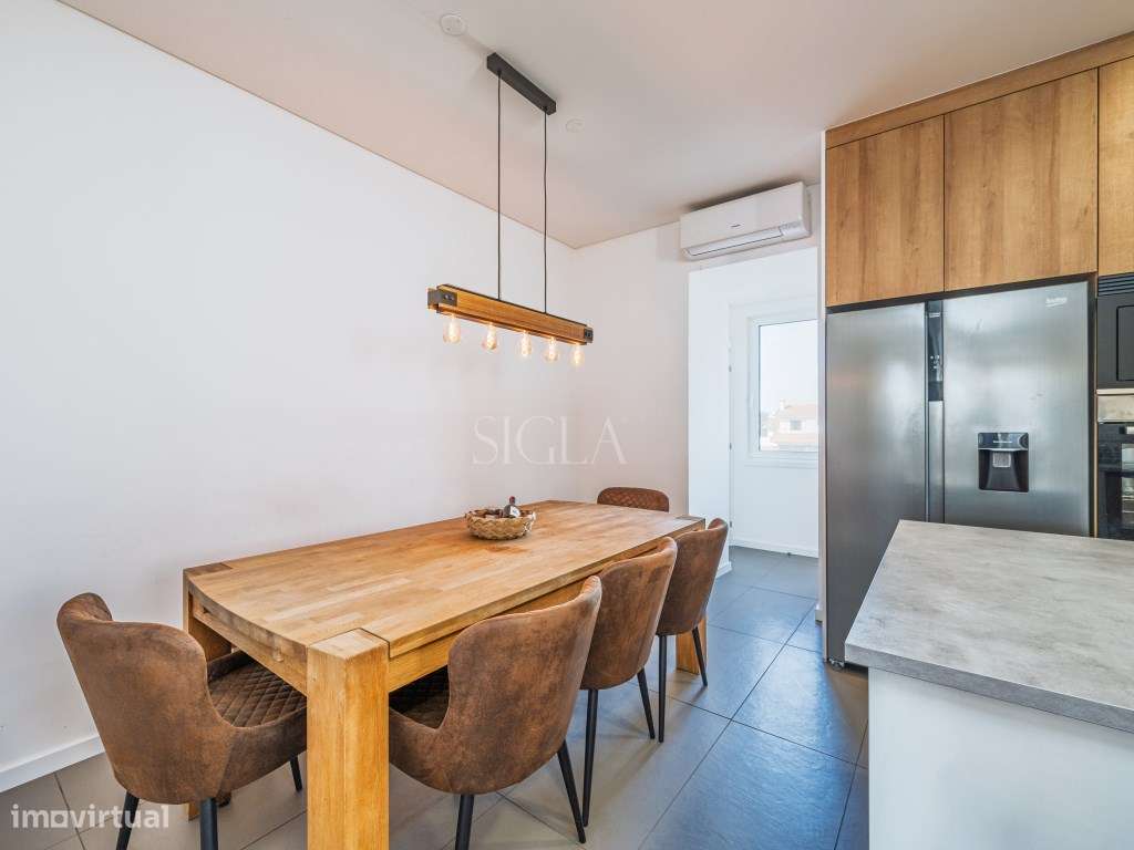 Moradia com Terreno em Cortegaça-13