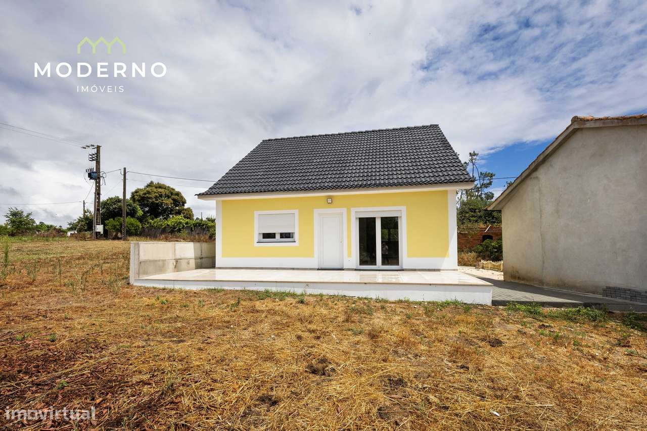 Moradia T3 com Garagem e Terreno – Antões, Louriçal-30