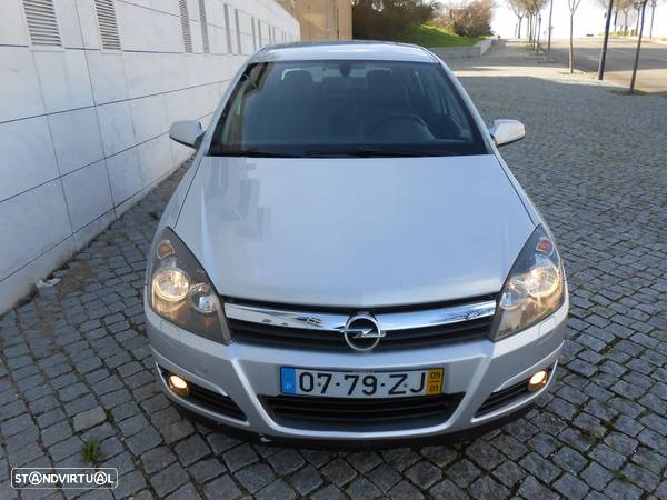 Opel Astra 1.7 CDTi Cosmo M5 - 3