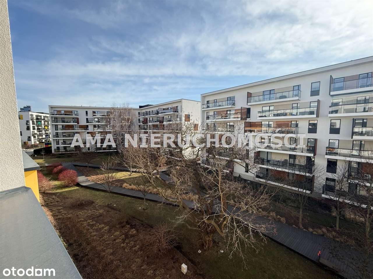 Funkcjonale mieszkanie na Żoliborzu Artystycznym-13