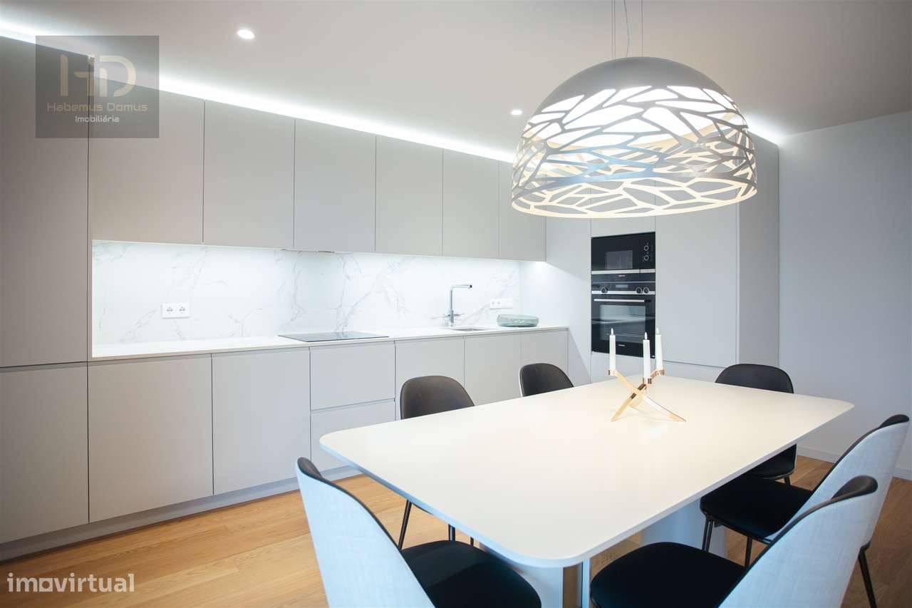 Apartamento T4 com vistas de mar e rio - Grande imagem: 2/38