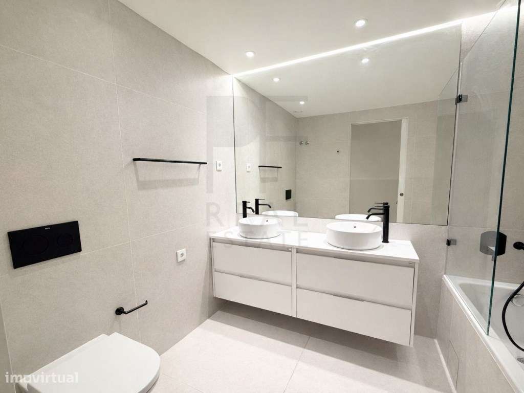 T3 exclusivo com jardim no Centro Histórico de Cascais - Grande imagem: 4/34