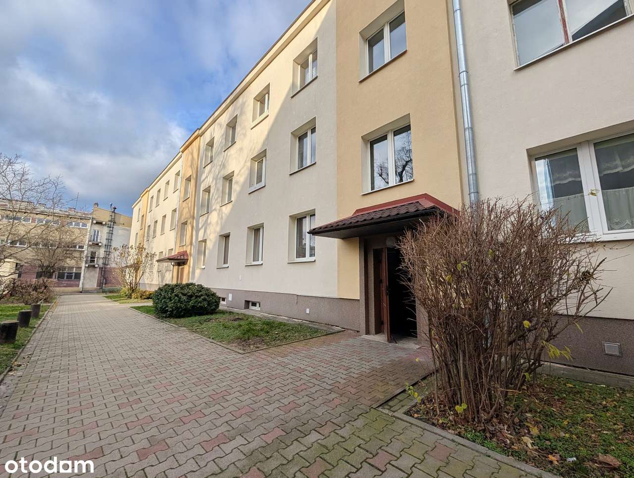 Dwupokojowe mieszkanie na 1 piętrze-10