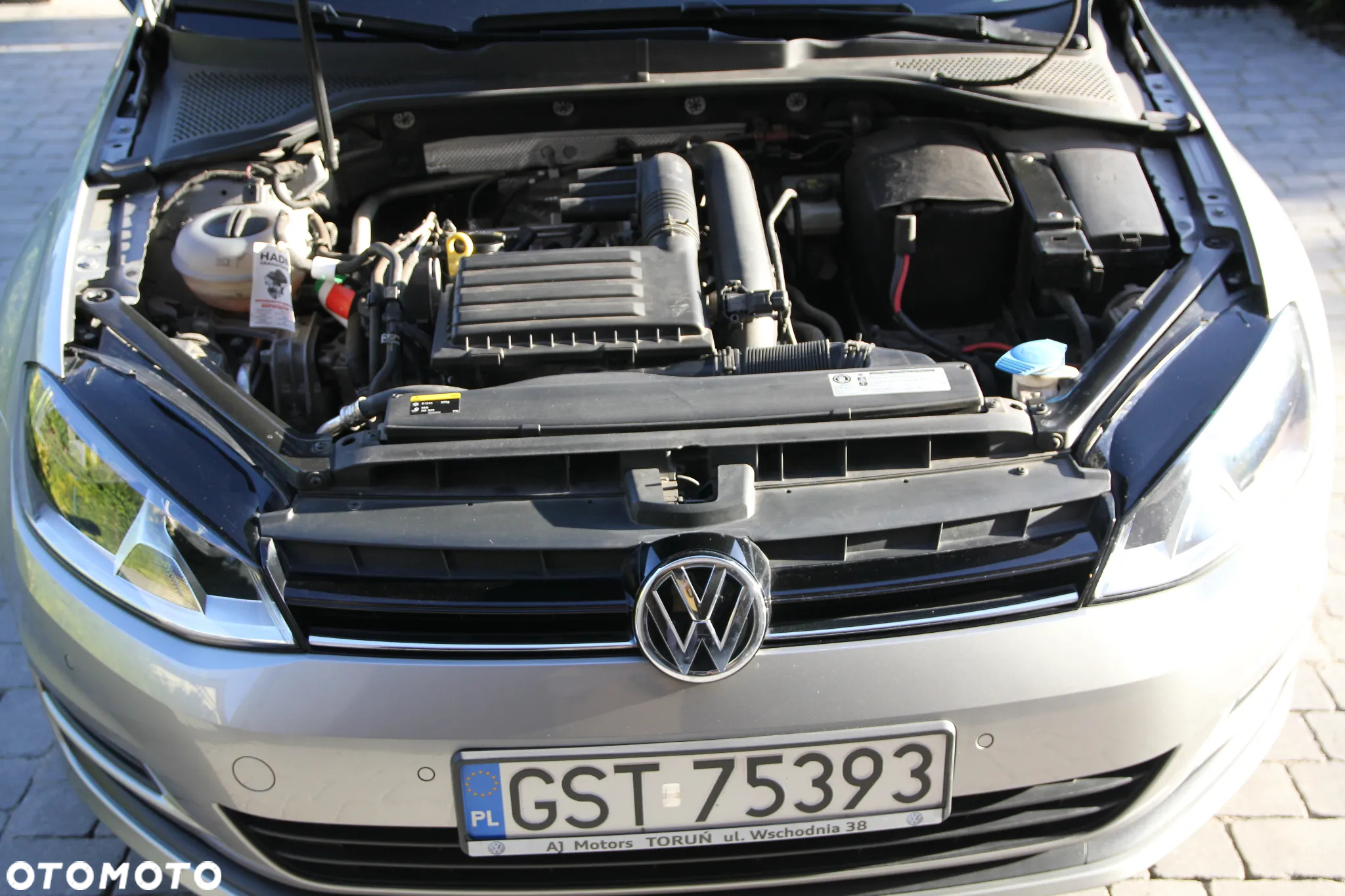 Volkswagen Golf VI 1.2 TSI BlueMot Comfortline - 25
