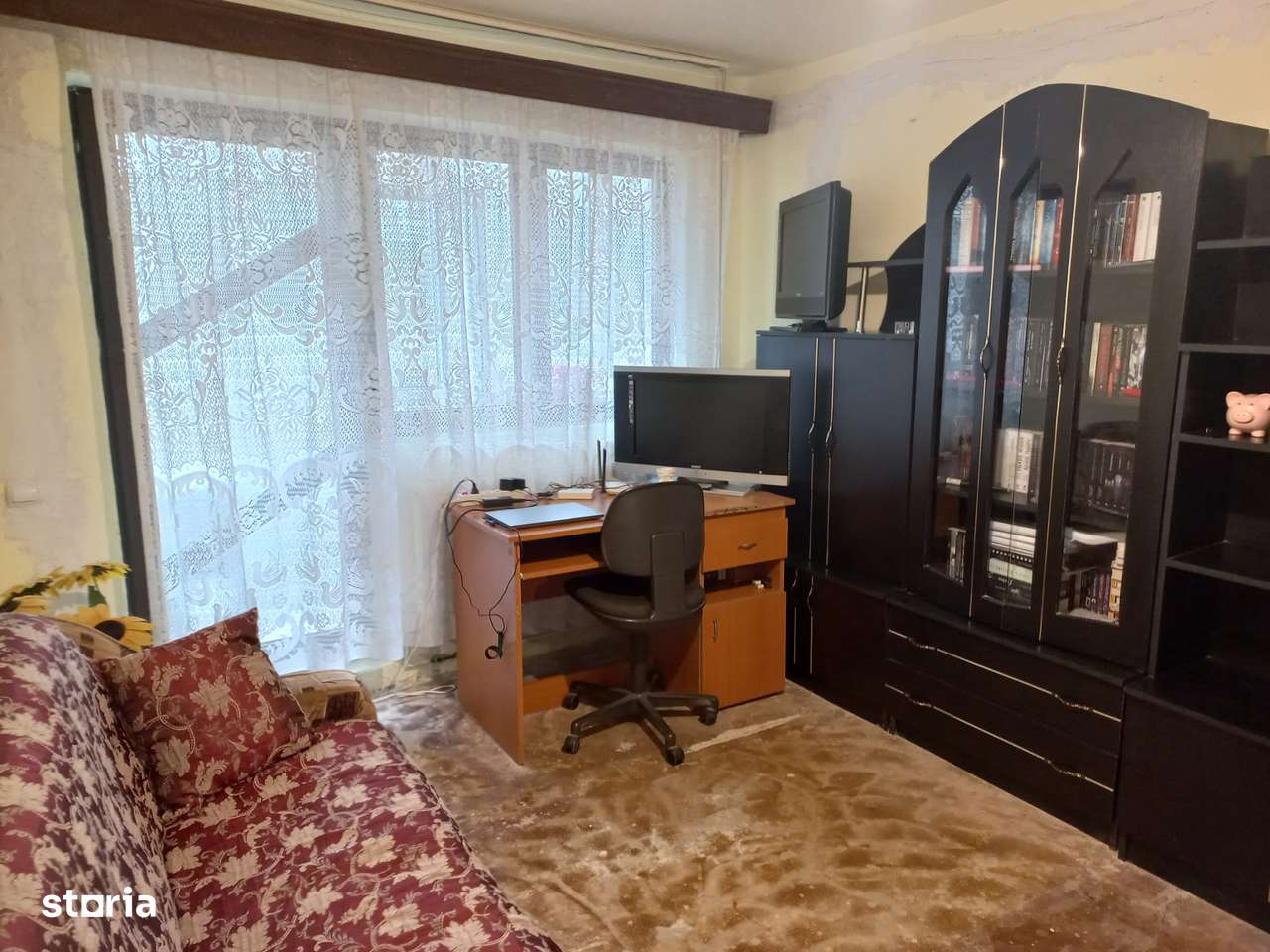 Vand apartament 2 camere Gaesti - Imagine principală: 4/6
