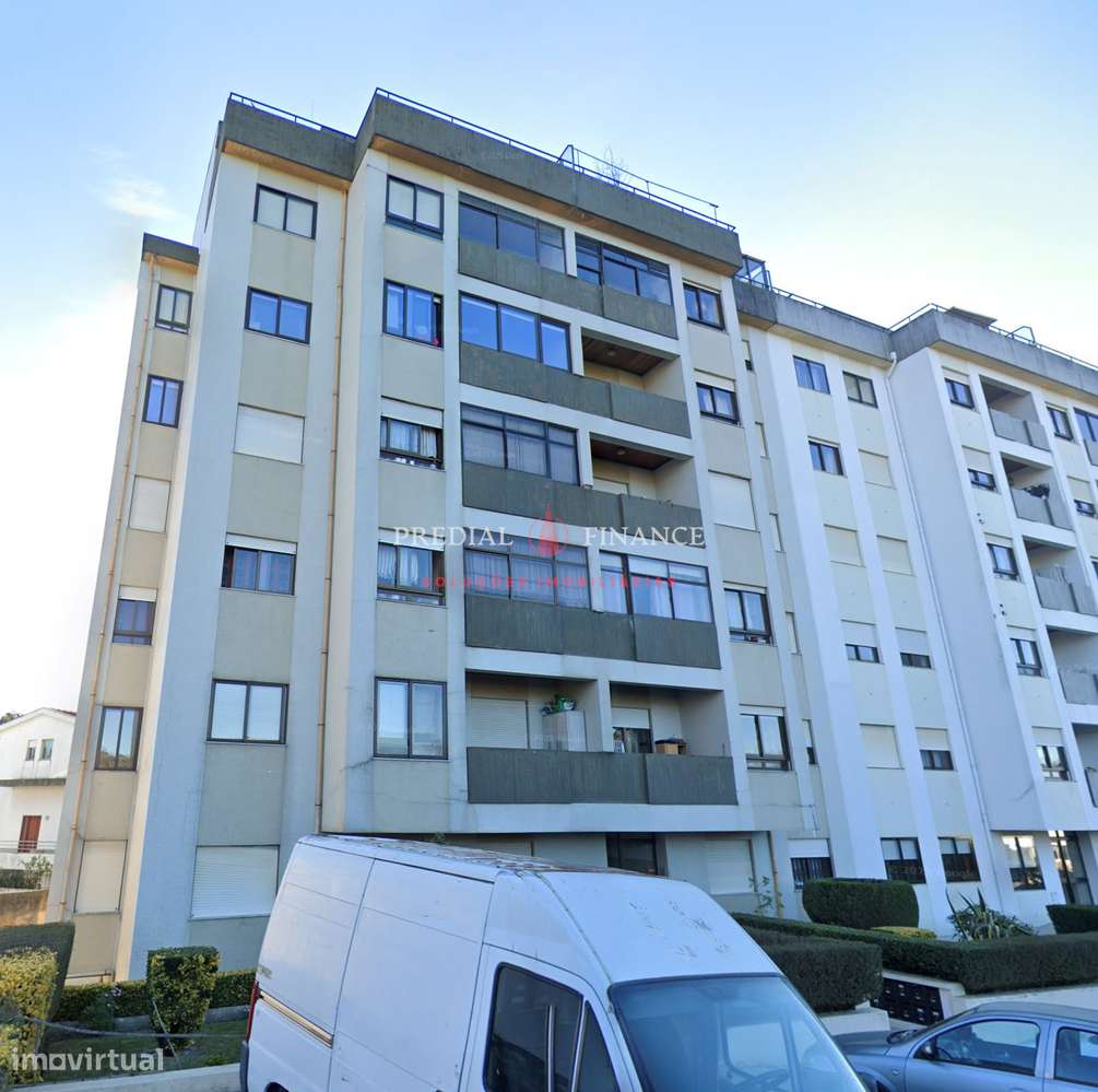 Apartamento T2 em Rio Tinto | Junto ao Parque Nascente-0