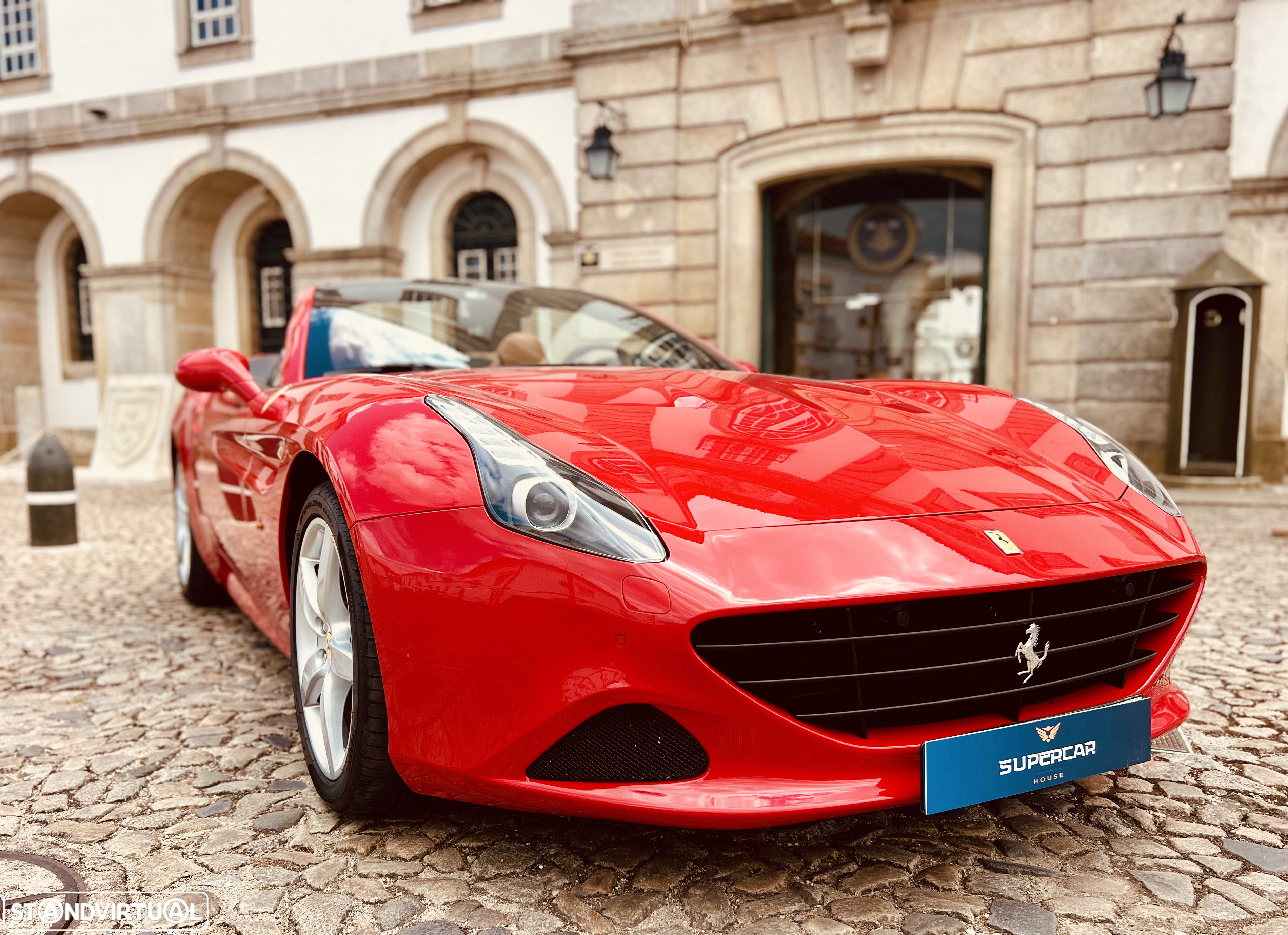 Ferrari California T - 14