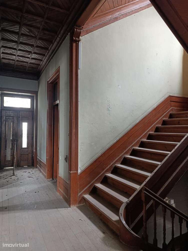 Moradia M5 com terreno em zona de Santa Apolónia, Coimbra - Grande imagem: 5/19