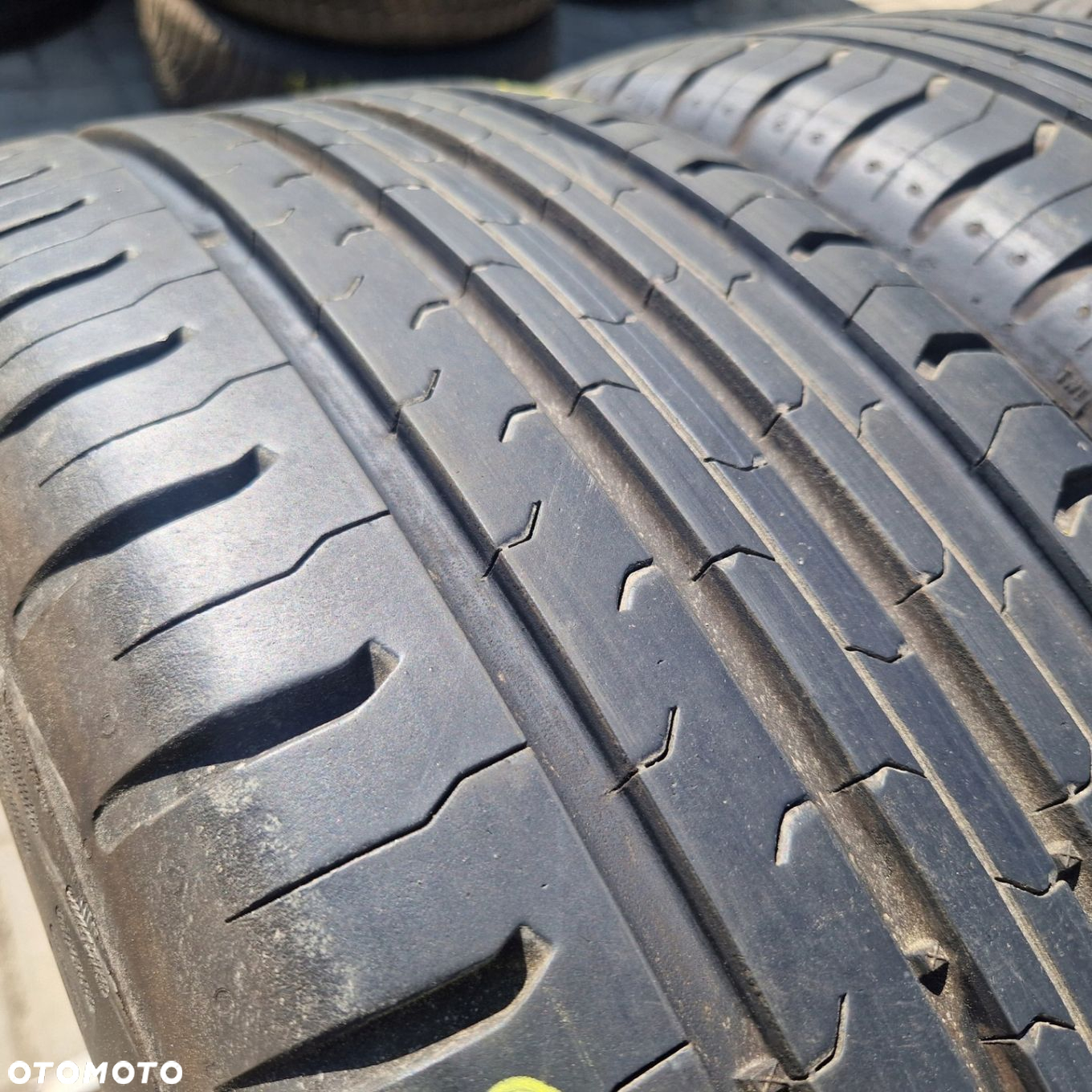 CONTINENTAL CONTIECOCONTACT 5 215/60R17 96H 7,5mm - 2