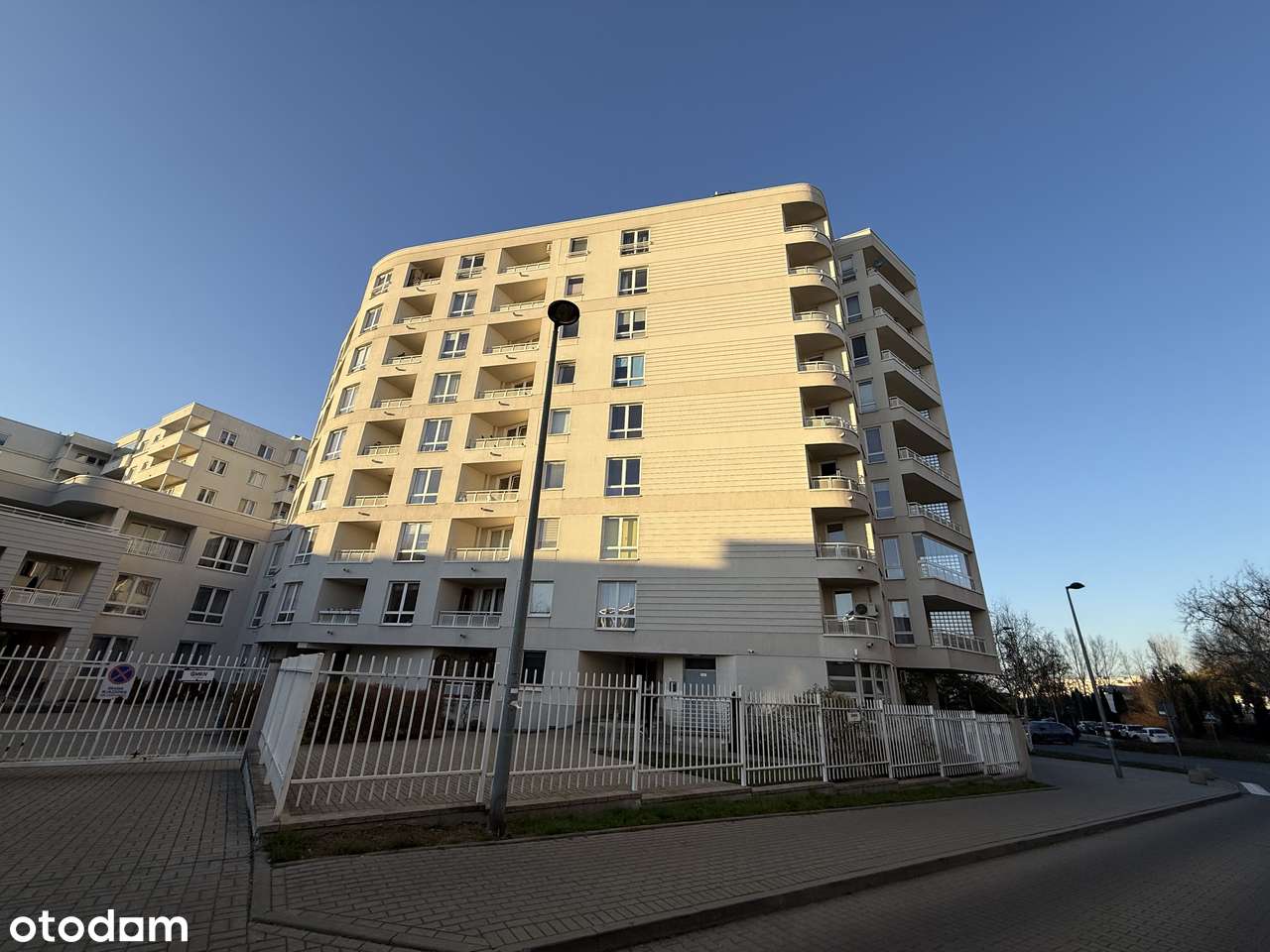 Wygodne 2 pokoje na Ursynowie - idealne inwestycyjnie lub na start!-12