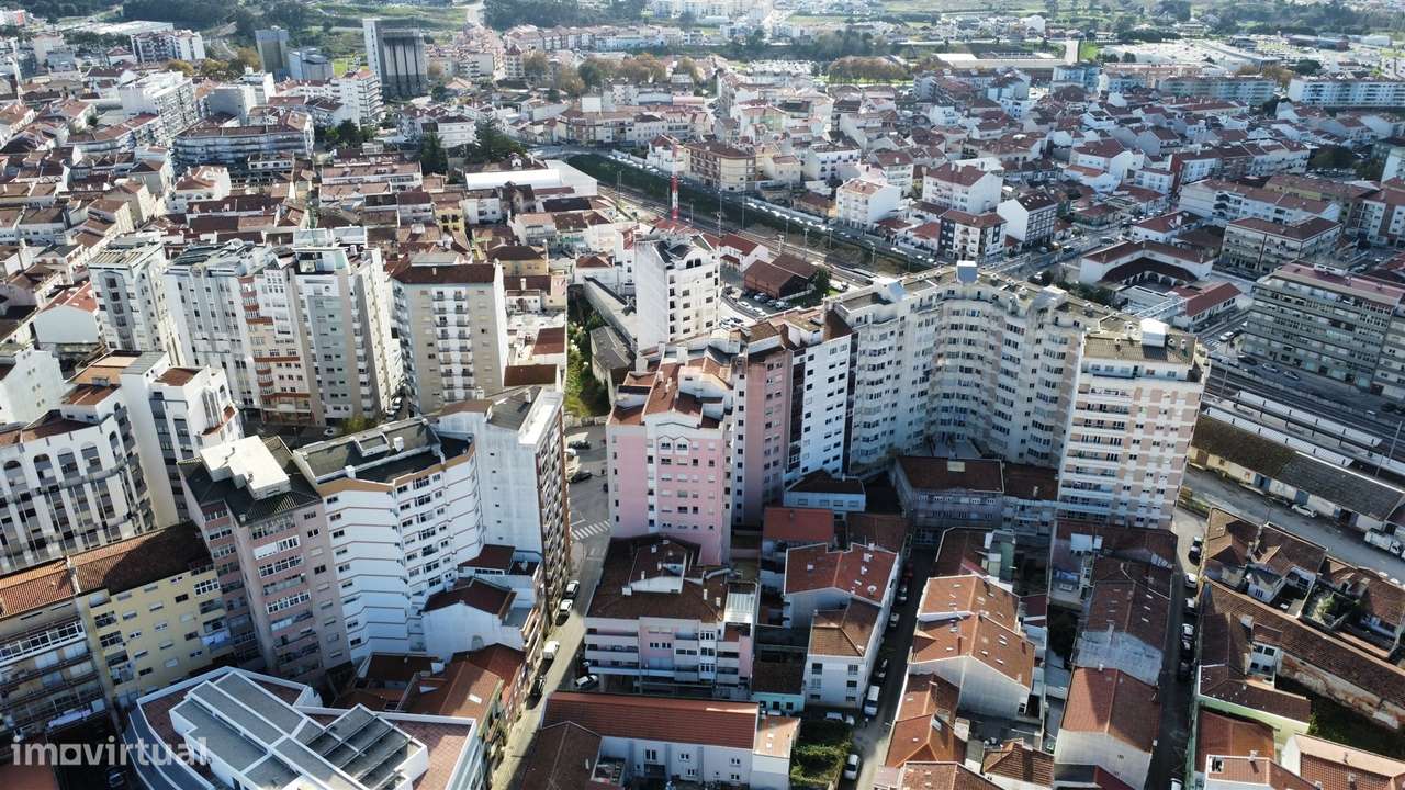 Moradia Devoluta T0 Venda em Caldas da Rainha - Nossa Senhora do Pópul - Grande imagem: 2/8