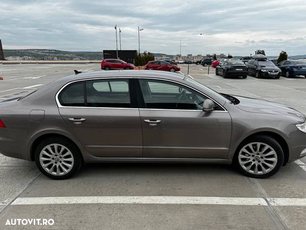 Skoda Superb - 5