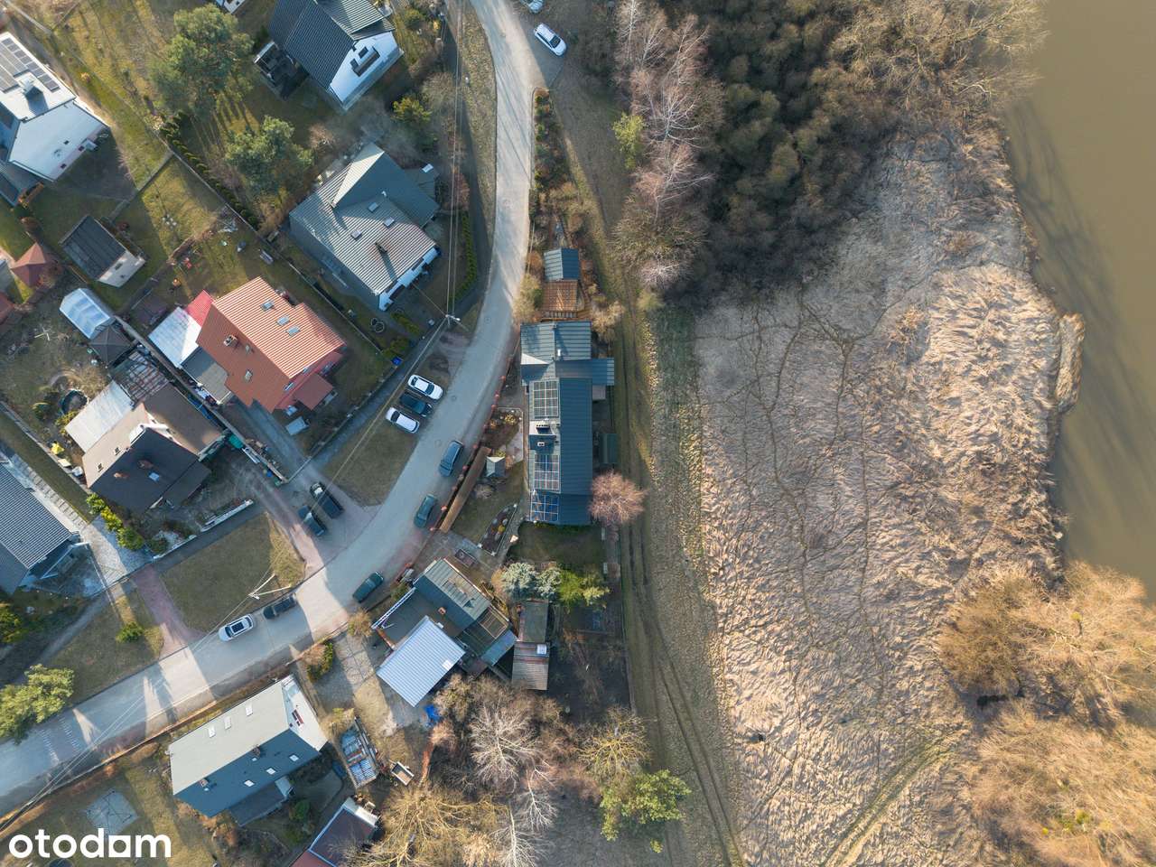 Dom na skarpie z widokiem na Odrę | PV + Pompa ciepła | 225m2-3