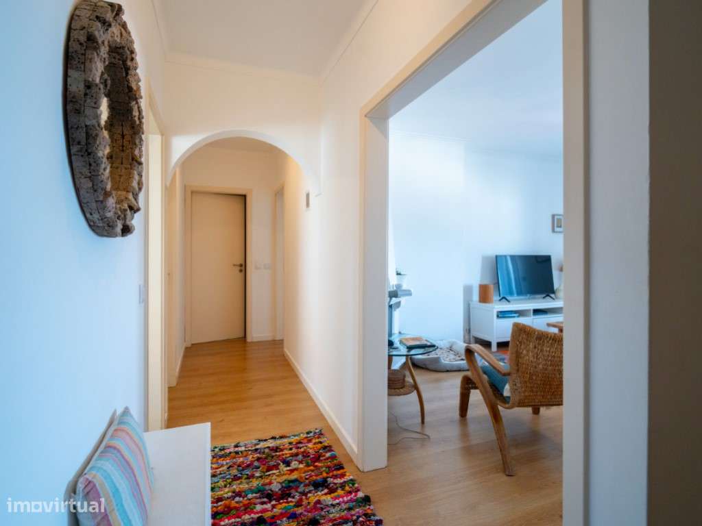 Apartamento T3 com varanda e vista deslumbrante para a Praia do Nor...-9