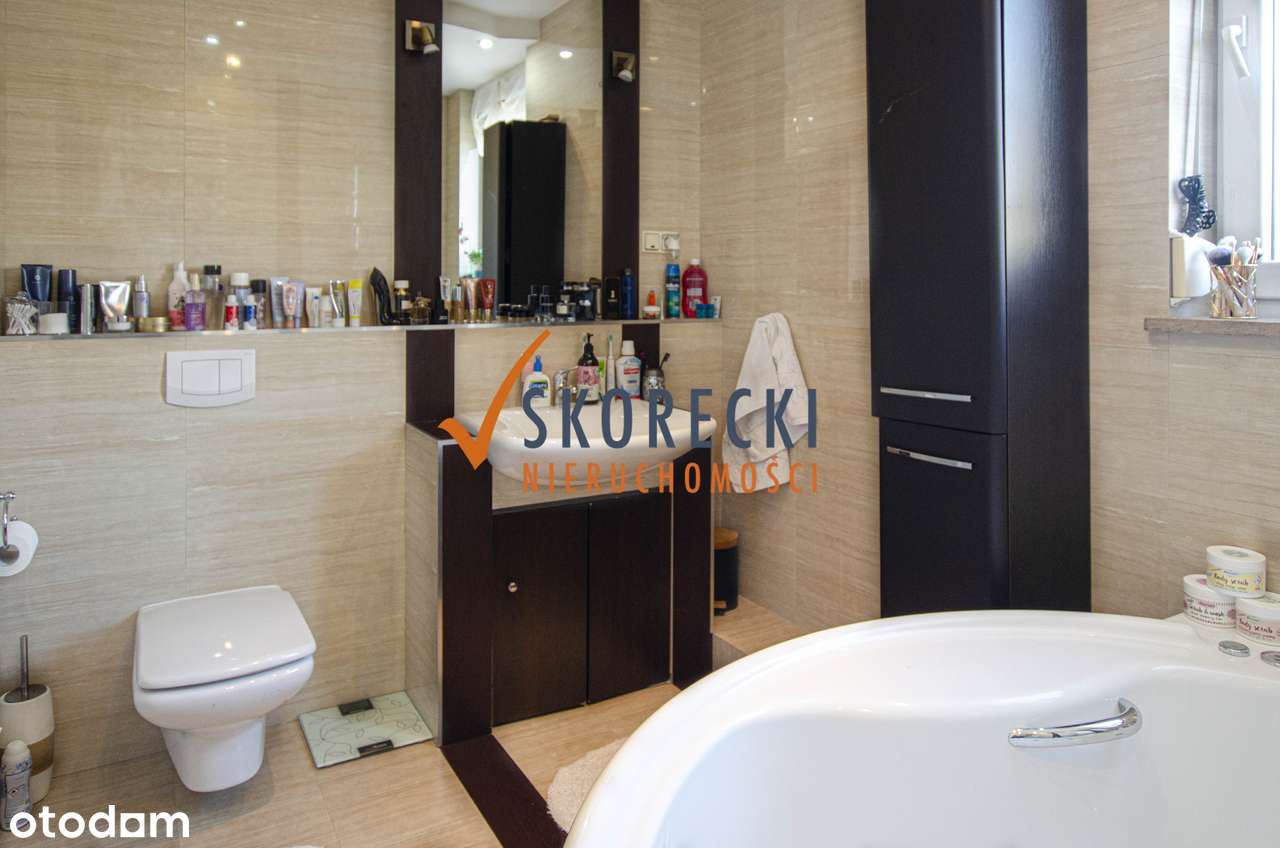 Przestronny Dom z Garażem i Tarasem na Os. Bajkowym-15