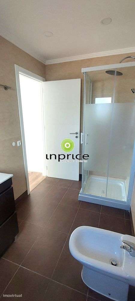 ERICEIRA MORADIA 220m2 com garagem-15