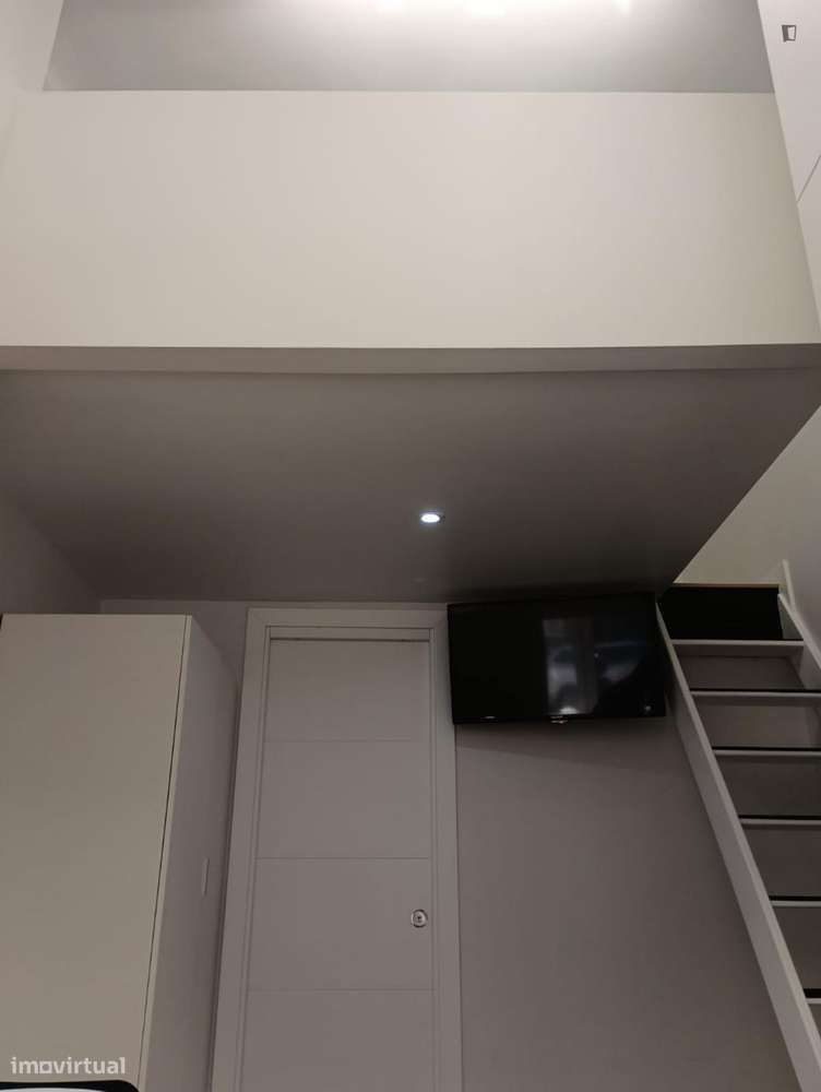 Estúdio - localizado em Cedofeita Porto - Grande imagem: 4/10