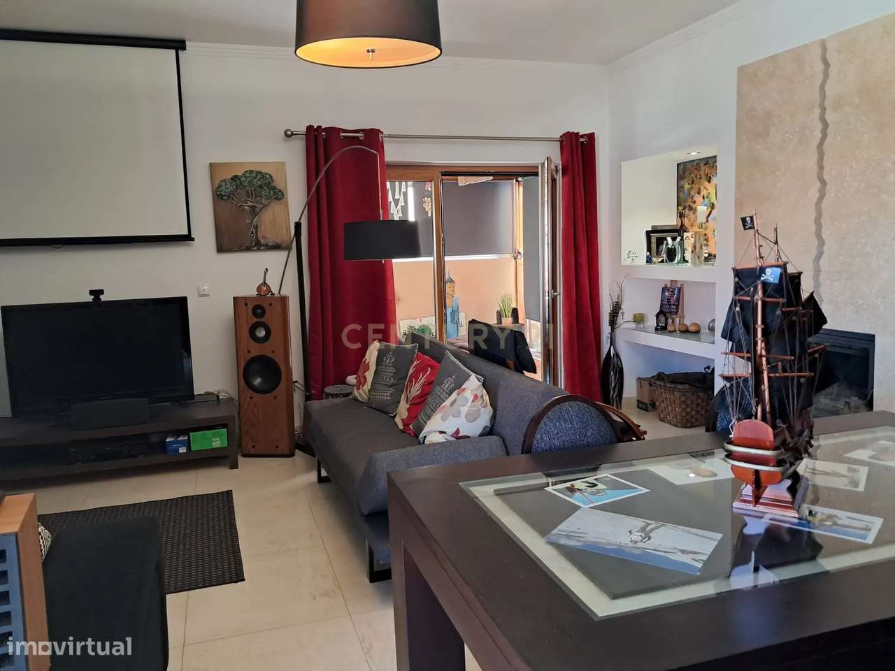 Moradia Isolada T5, em Vale de Figueira - Sobreda - Grande imagem: 5/32