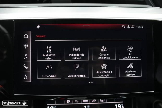 Audi e-tron Sportback 50 quattro S line - 24