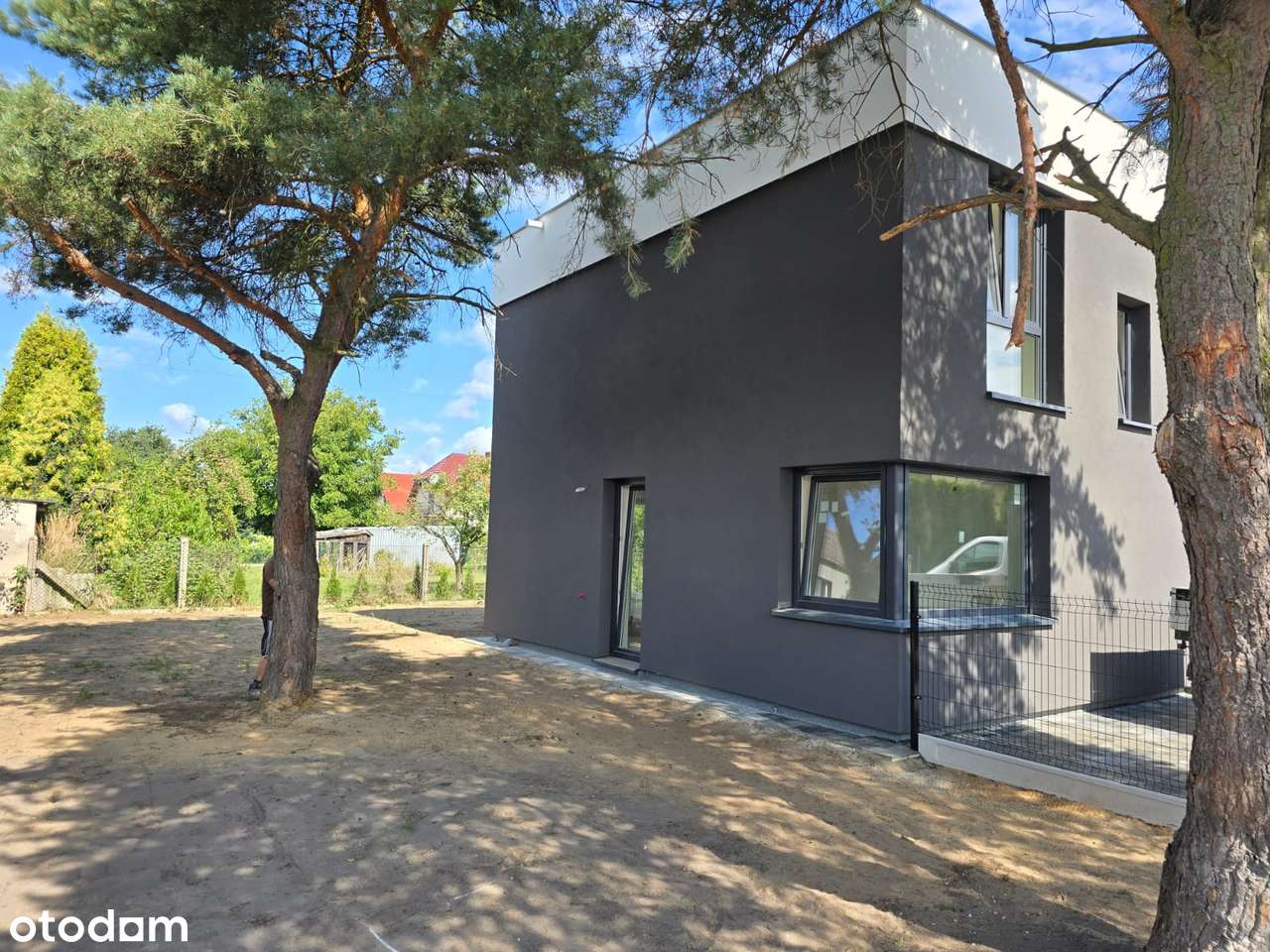 Dom w Zawadzie - Pełny obrazek: 2/9