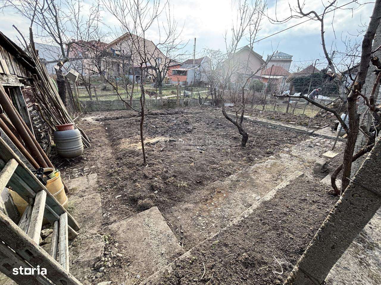 Casa singur in curte -  intrare auto - 78 mp util - teren aferent 320-9