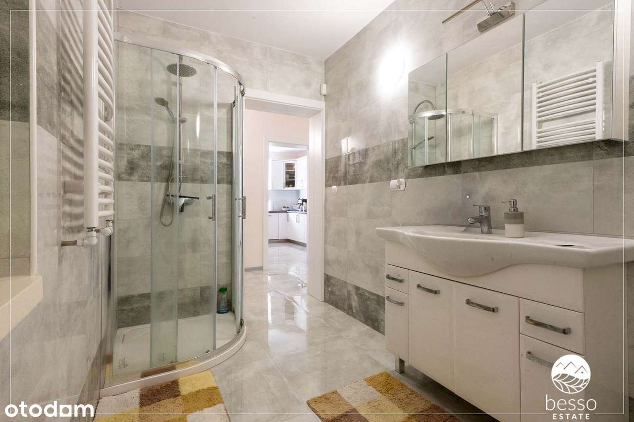 80 KM OD PAŁACU KULTURY. Posesja z bezpośrednim dostępem do rzeki.-8