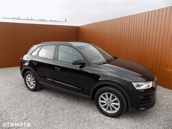 Audi Q3 2.0 TDI Design - 25