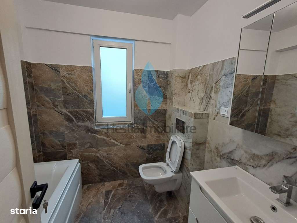 Apartament cu trei camere, 77mp, Valea Lupului.-5