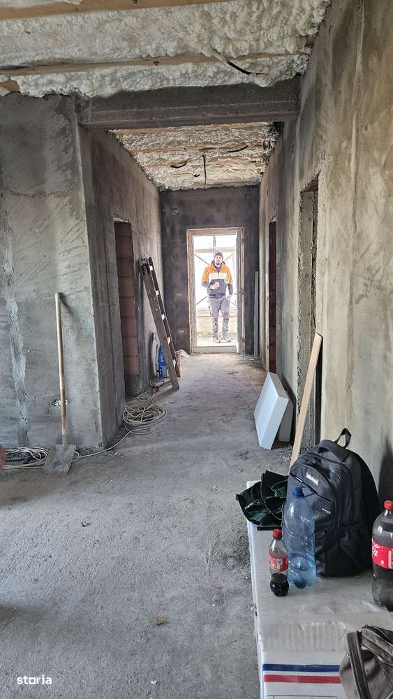 Casa165 mp U-li,teren 503 mp,mobila,fotovoltaice,Grigorescu 2,la CHEIE - Imagine principală: 4/11