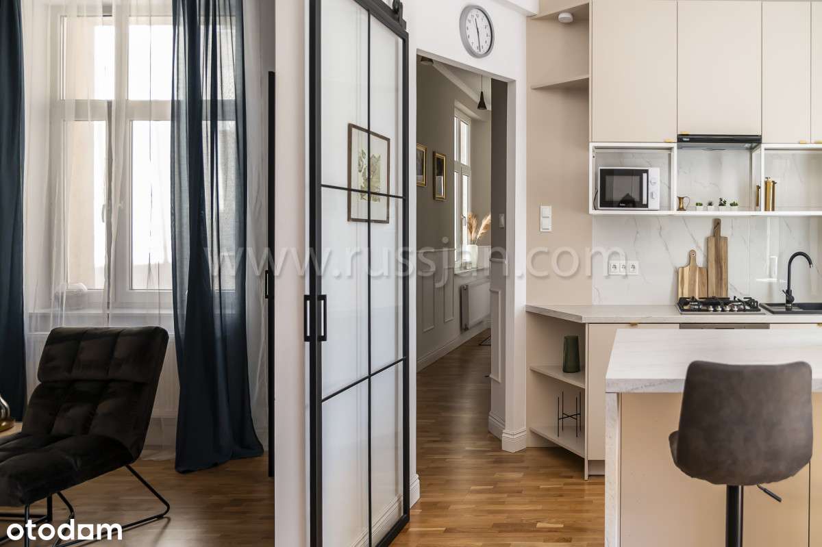 Mieszkanie z widokiem w eleganckiej kamienicy-15