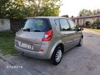 Renault Scenic 1.6 16V Luxe Expression - 4
