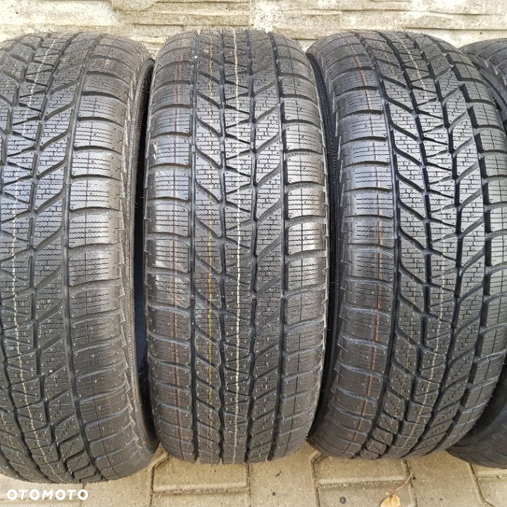 4x 205/60R16 Bridgestone Blizzak LM25 Komplet opon zimowych Poznań - 2