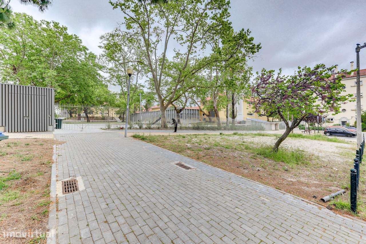 Apartamento T4 em Alvalade - Lisboa-20