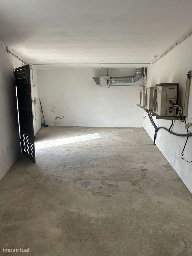 Armazem em Vila Verde - Grande imagem: 4/9